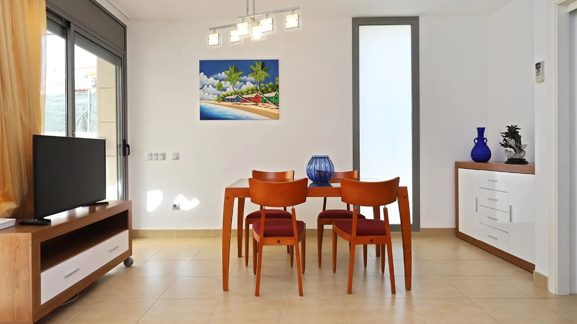 At014 A Pocos Metros De La Playa, Equipamiento Completo, Piscina Comunitaria Villa Torredembarra