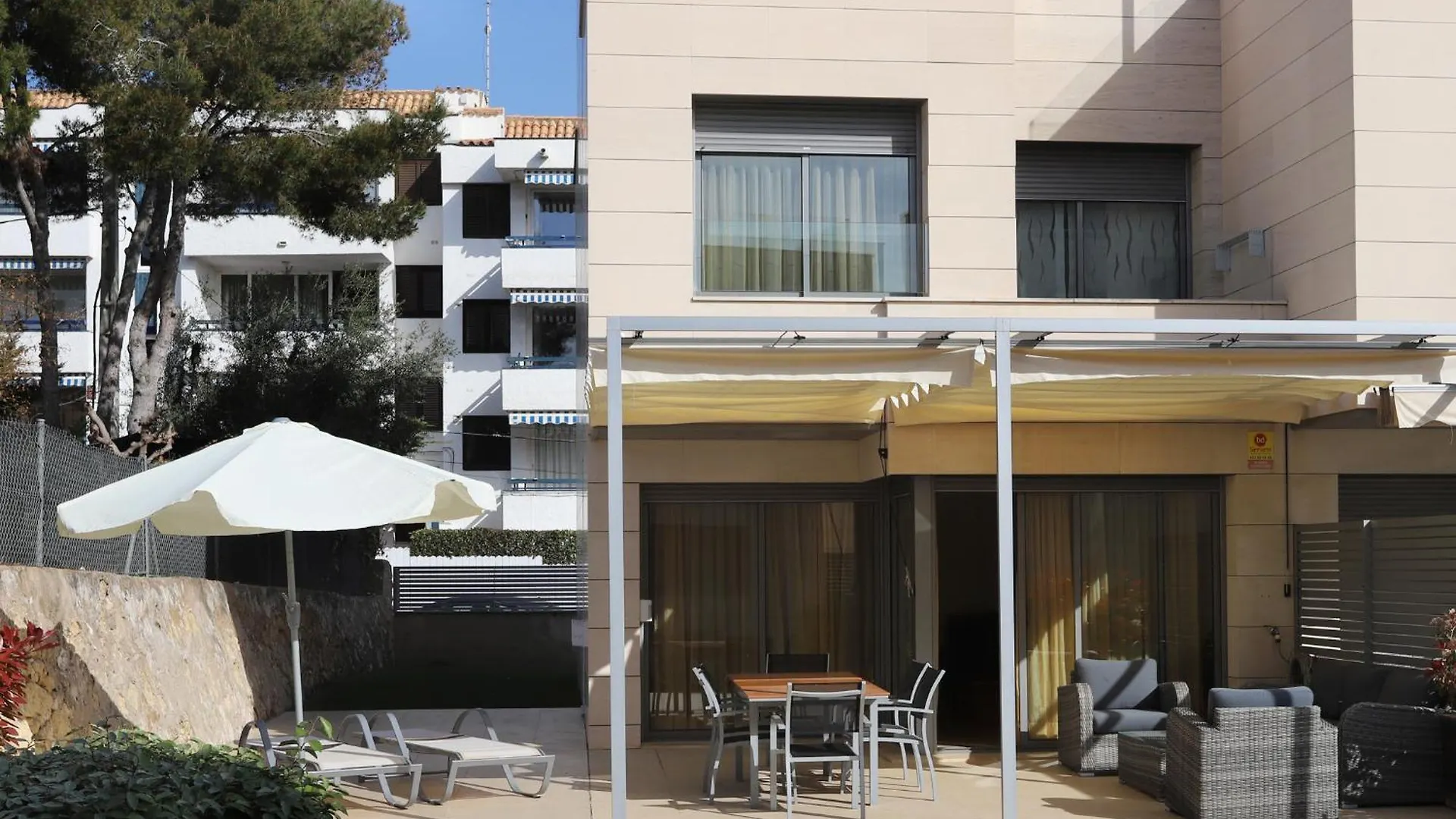 At014 A Pocos Metros De La Playa, Equipamiento Completo, Piscina Comunitaria Villa Torredembarra